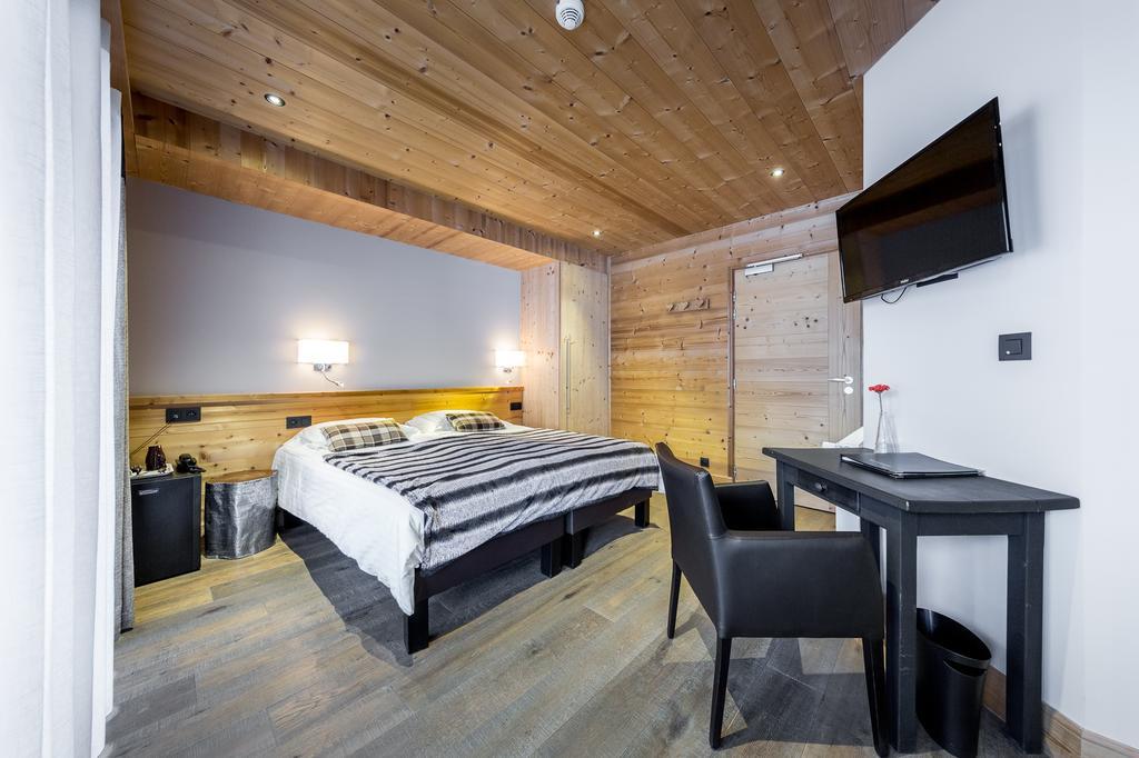 Logis Hotel Gai Soleil Samoëns Exterior foto